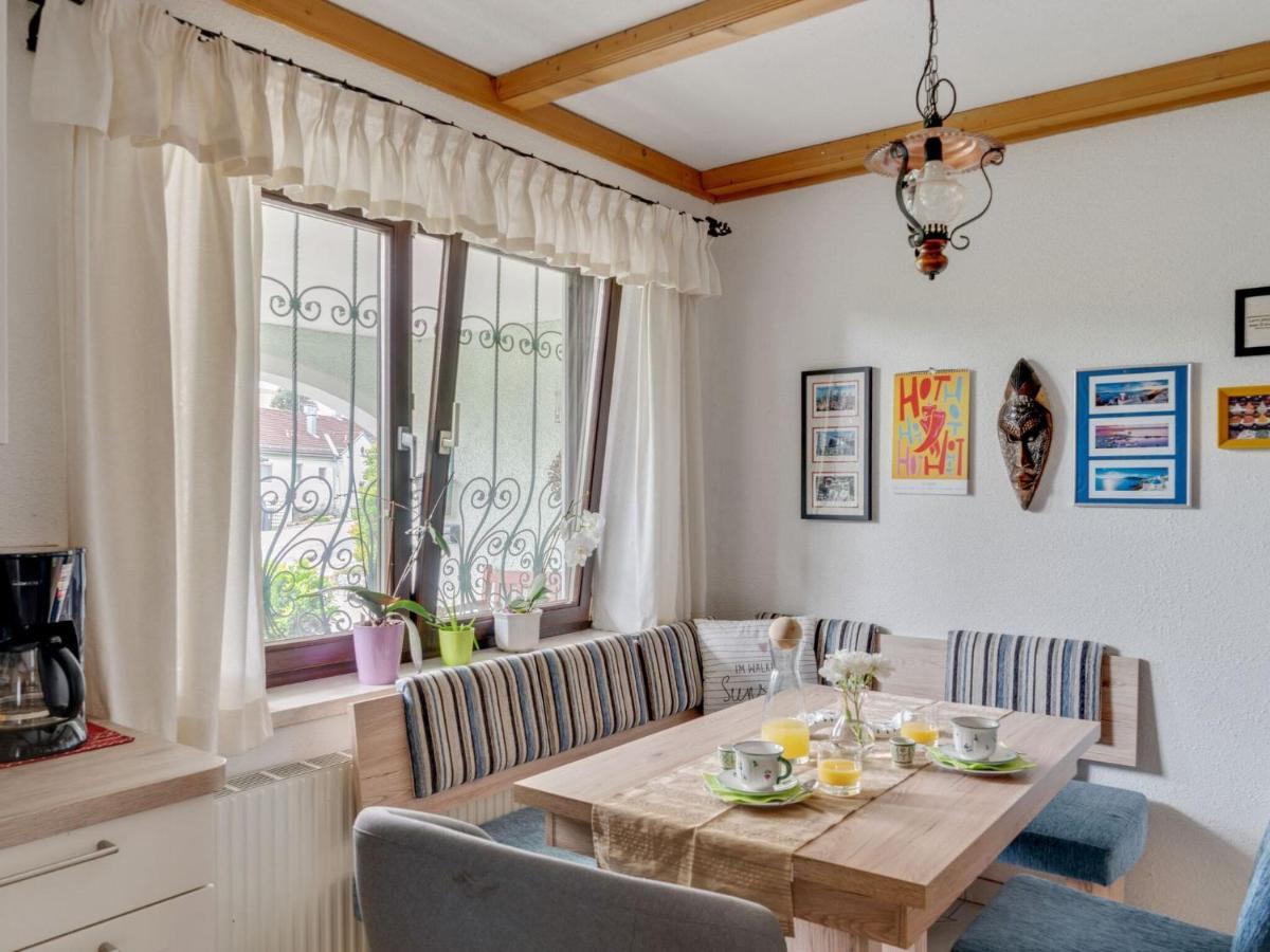 Cosy Apartment In Oed Hling With Garden Mauer bei Amstetten Bagian luar foto